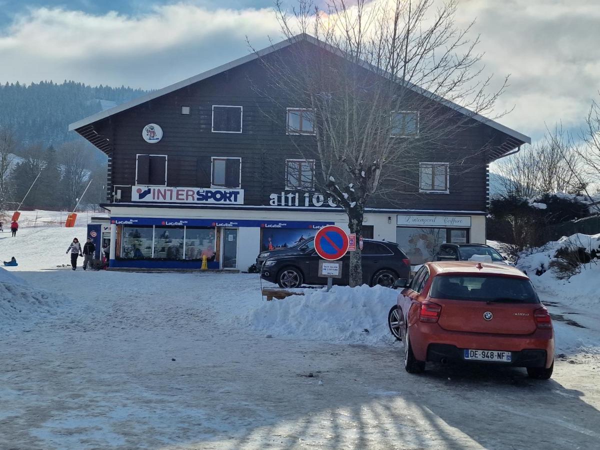 Place Royale Pour 10 A 12 Personnes A 30 Met Des Pistes De Ski Et Vtt Métabief Екстериор снимка